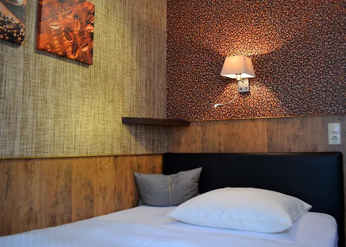 Arosa Oberkassel 3*