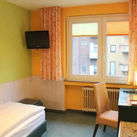 Otel Arosa Oberkassel 3*