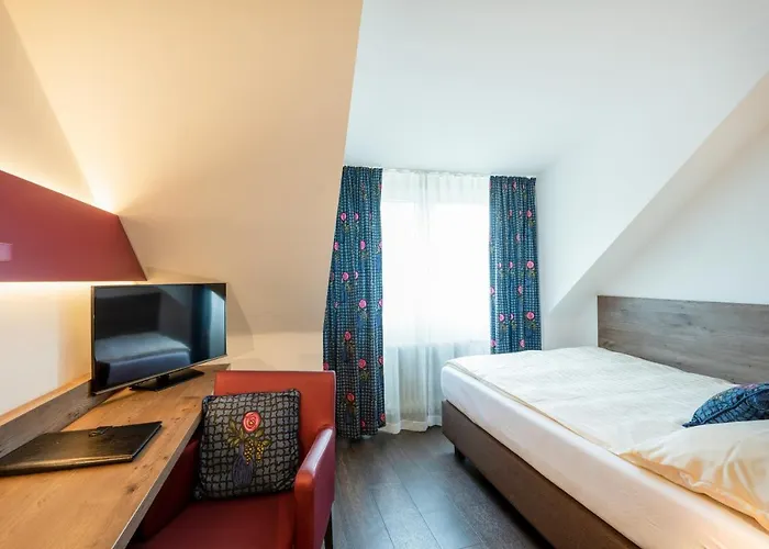 Arosa Oberkassel Otel Düsseldorf