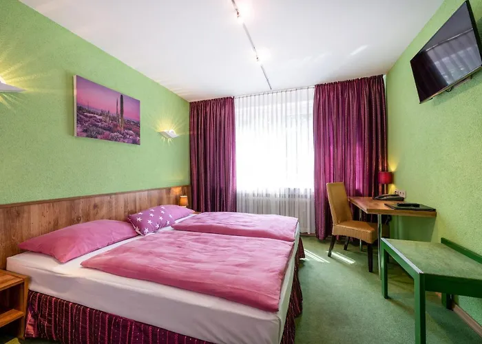 Otel Arosa Oberkassel 3*